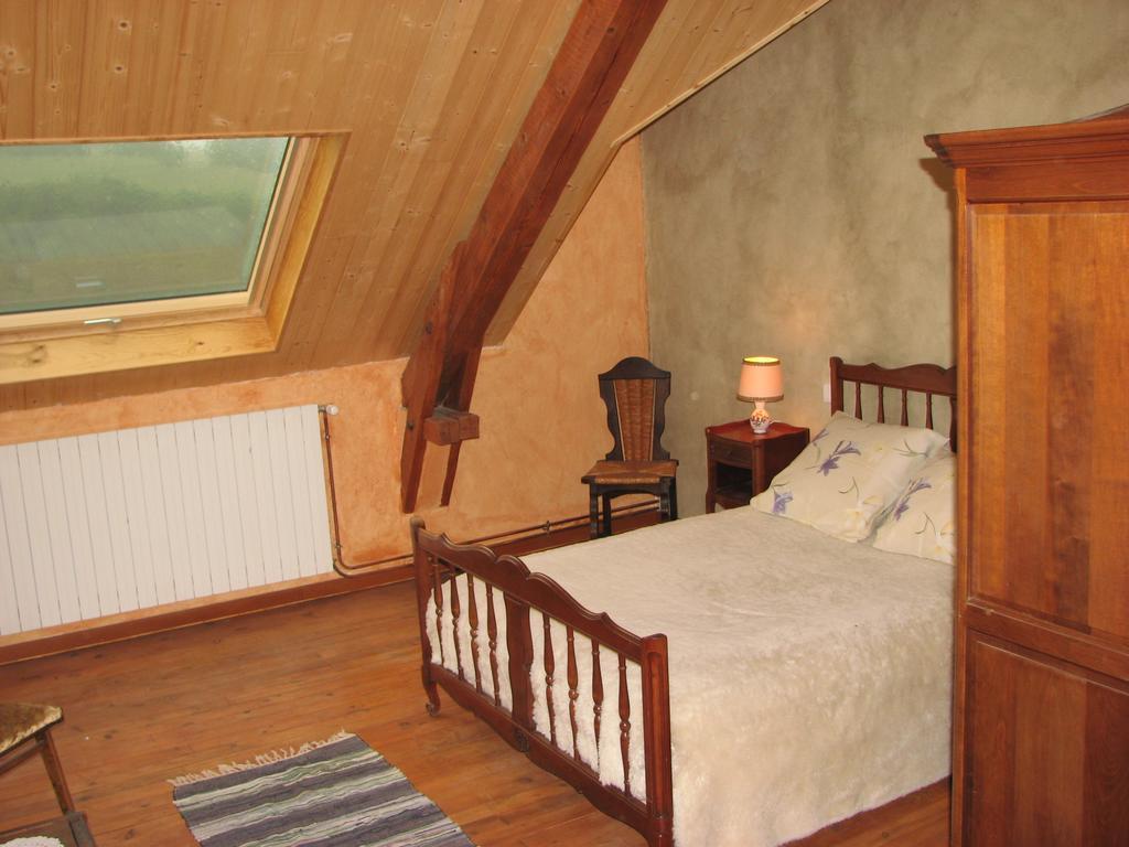 Bed and Breakfast Le Deyran Égliseneuve-dʼEntraigues Esterno foto